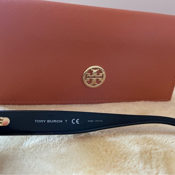 OVERSIZED SQUARE LOGO SUNGLASSES - Picture 6 of 6